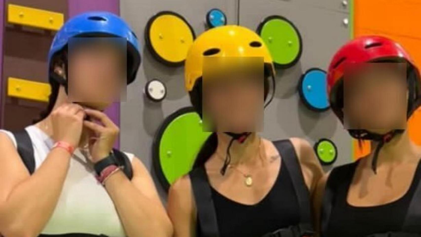 Elena está desaparecida; Ainara, herida y Lluna ha muerto: el drama de 3 amigas que cayeron en la pasarela de Santander