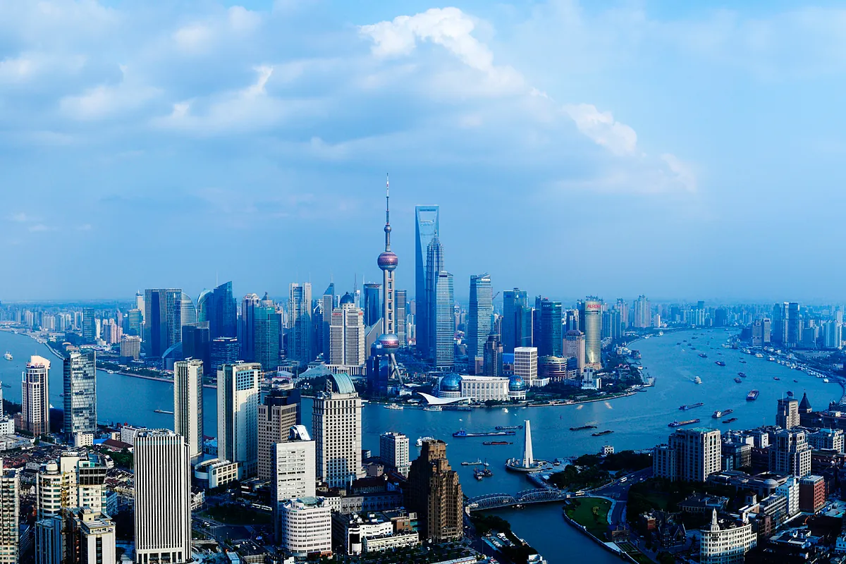 China promete alcanzar el pico de carbono a pesar de su cauteloso nuevo plan climático