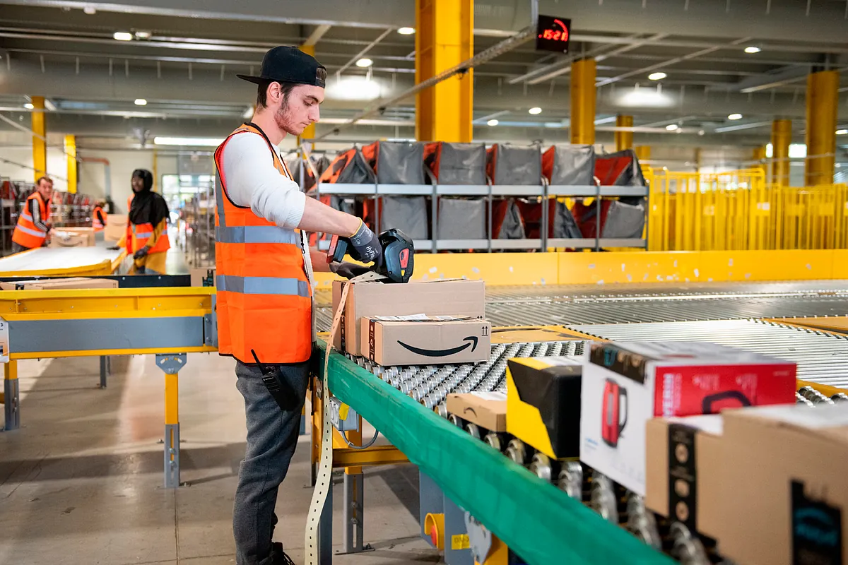 Así reemplazará la Inteligencia Artificial a miles de trabajadores de Amazon