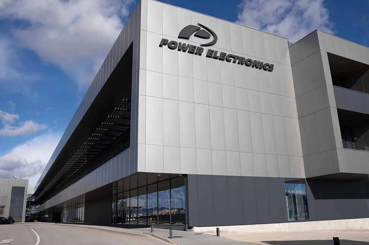 Power Electronics remonta en Estados Unidos y supera los 1.300 millones de ventas en total