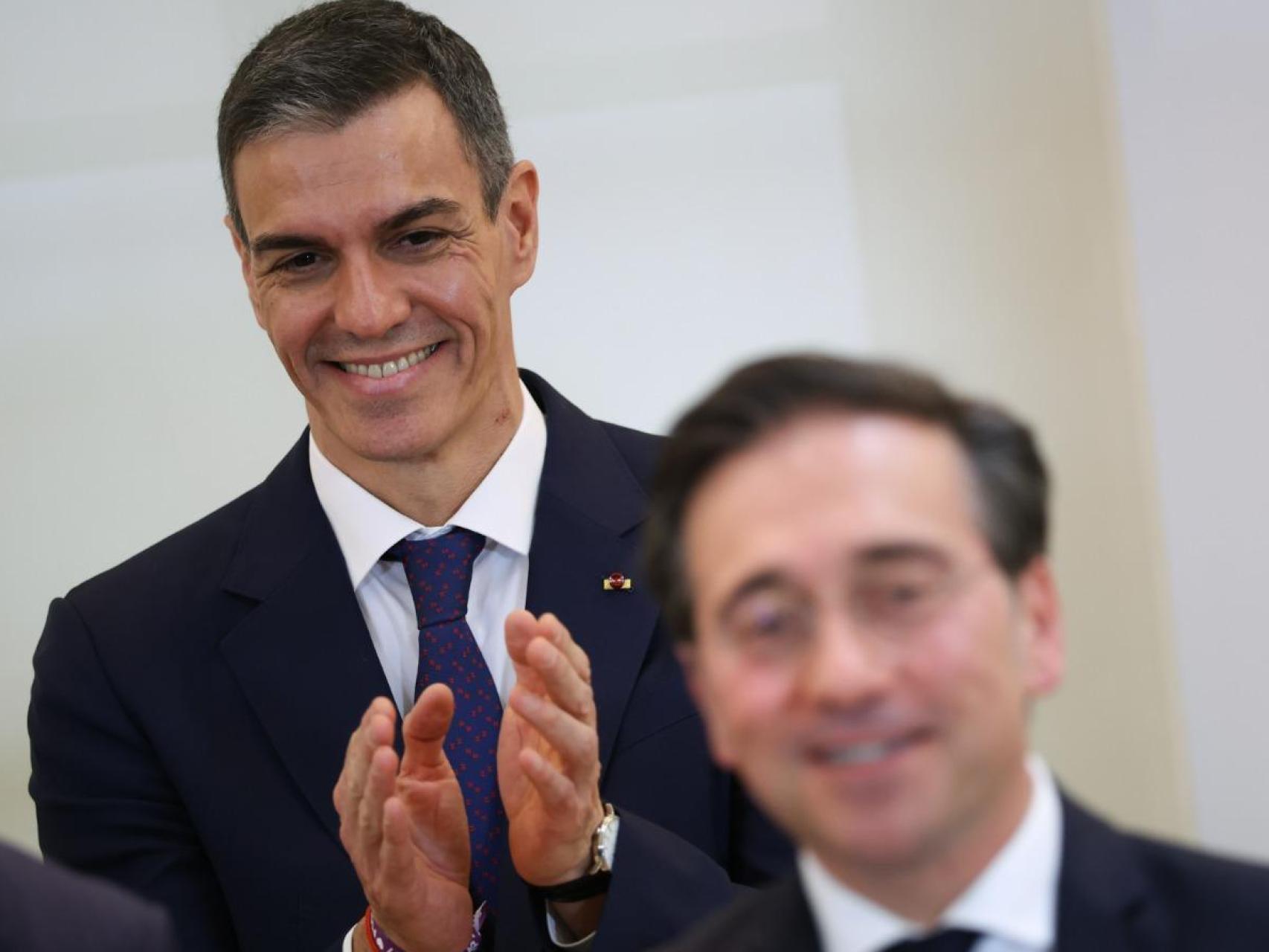 El Gobierno se salta la ley de Defensa de Zapatero al enviar la fragata a Chipre sin "recabar la autorización" del Congreso