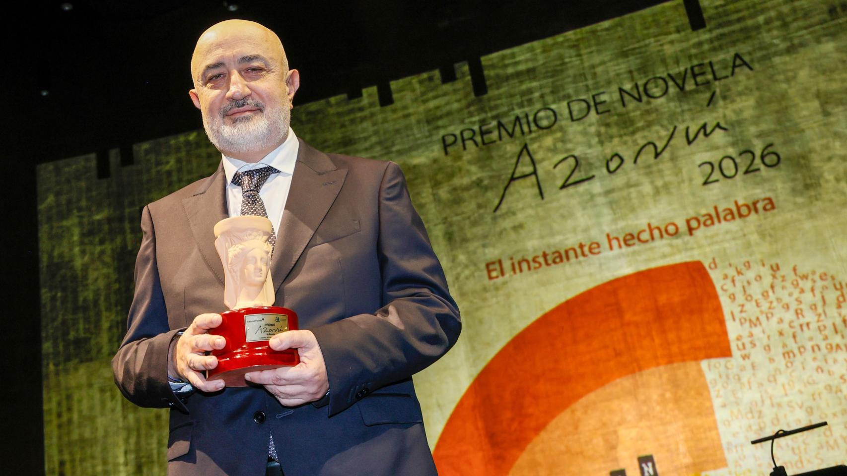 Pablo Álvarez gana el Premio Azorín de Novela 2026 con la obra "La necesidad de amar"