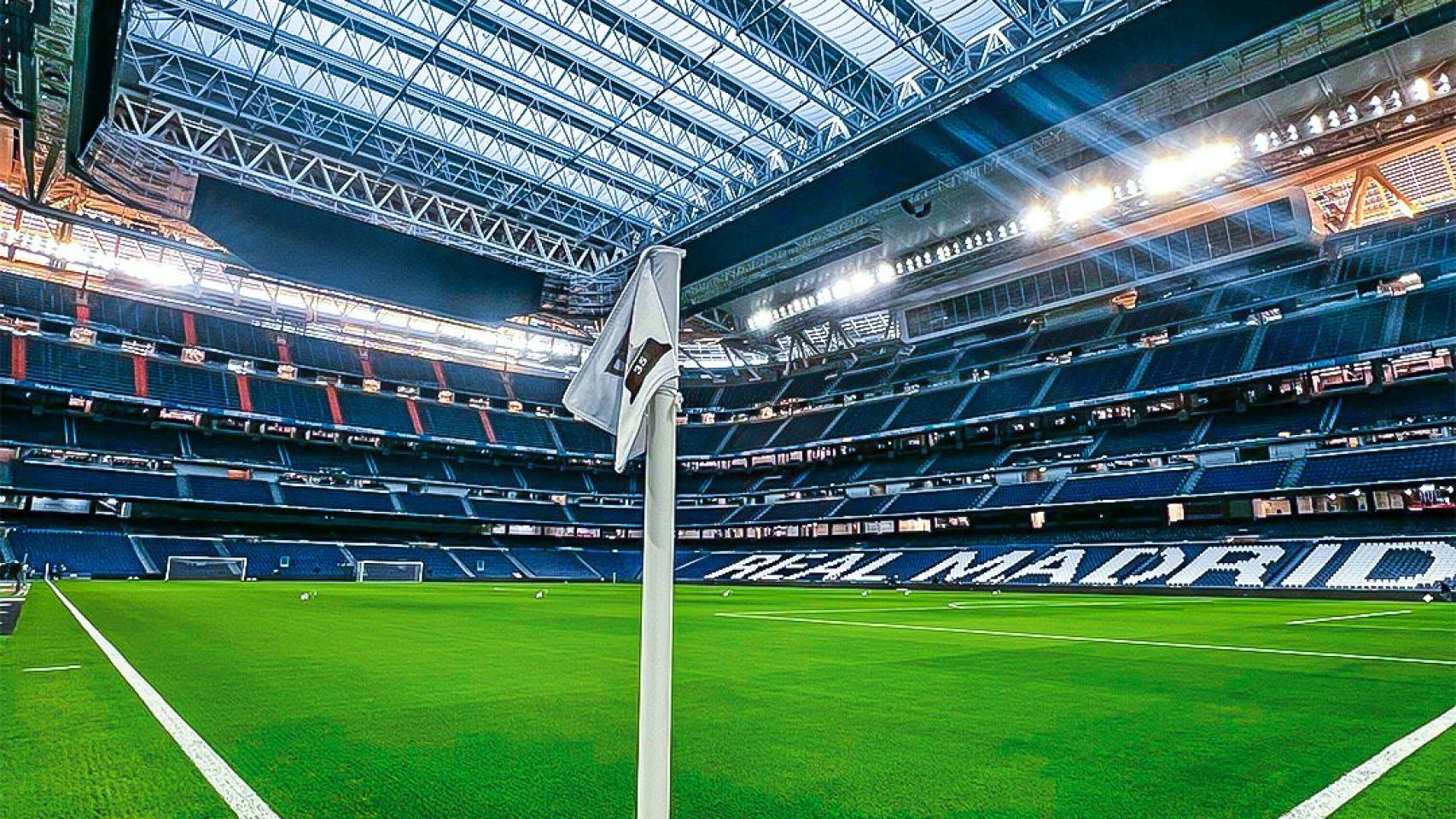 UEFA multa al Real Madrid con 15.000€ por conductas "racistas y/o discriminatorias" y amenaza con un cierre parcial del estadio