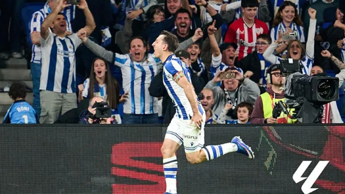 Oyarzabal, a por el podio de goleadores históricos de la Real