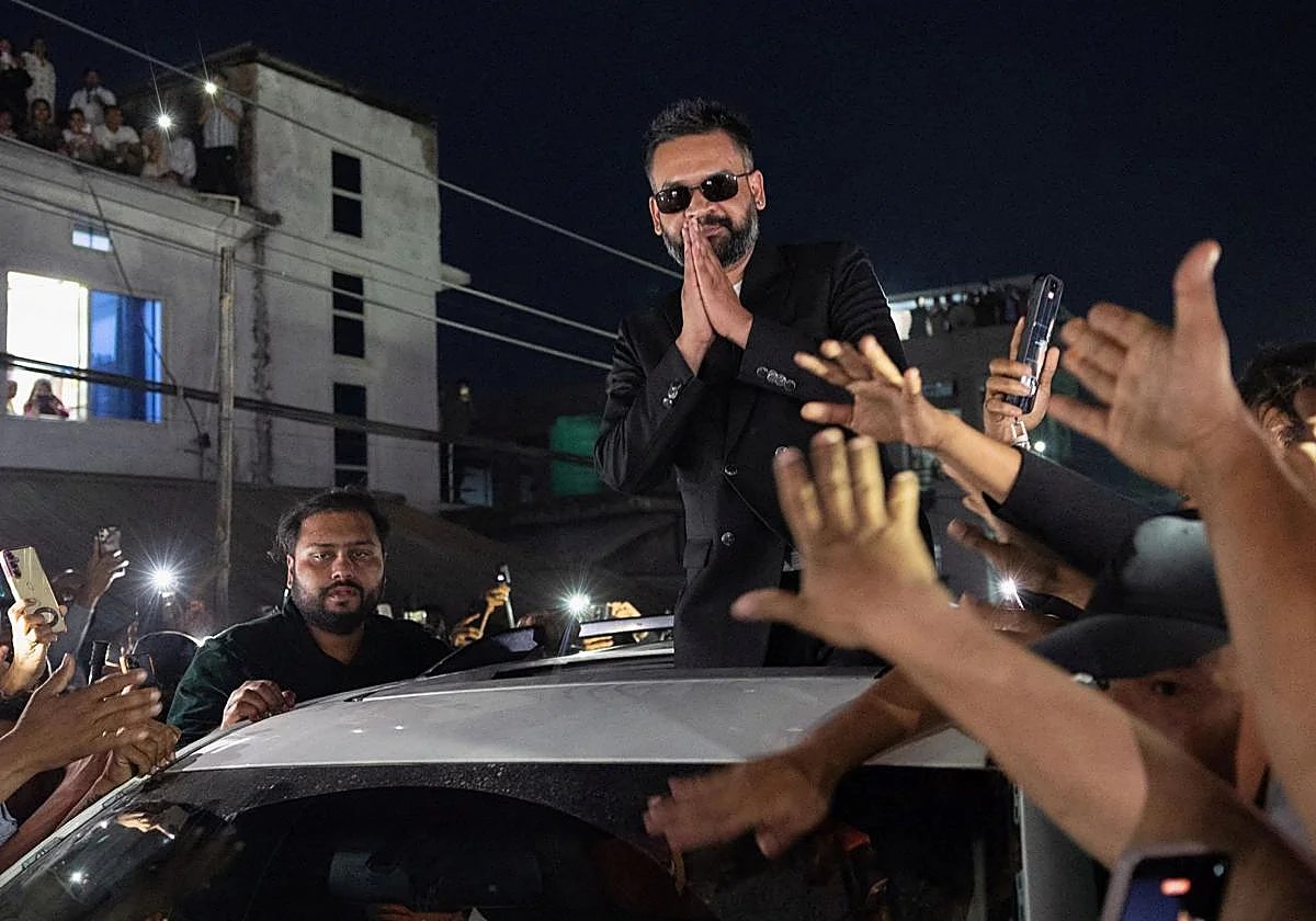 Un polémico rapero es elegido primer ministro de Nepal