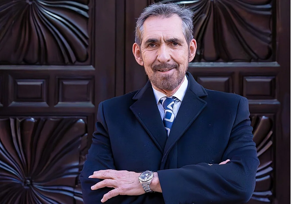 «Los que formábamos la Cuadrilla del Arte éramos subversivos para aquella Semana Santa de Málaga de los 70»