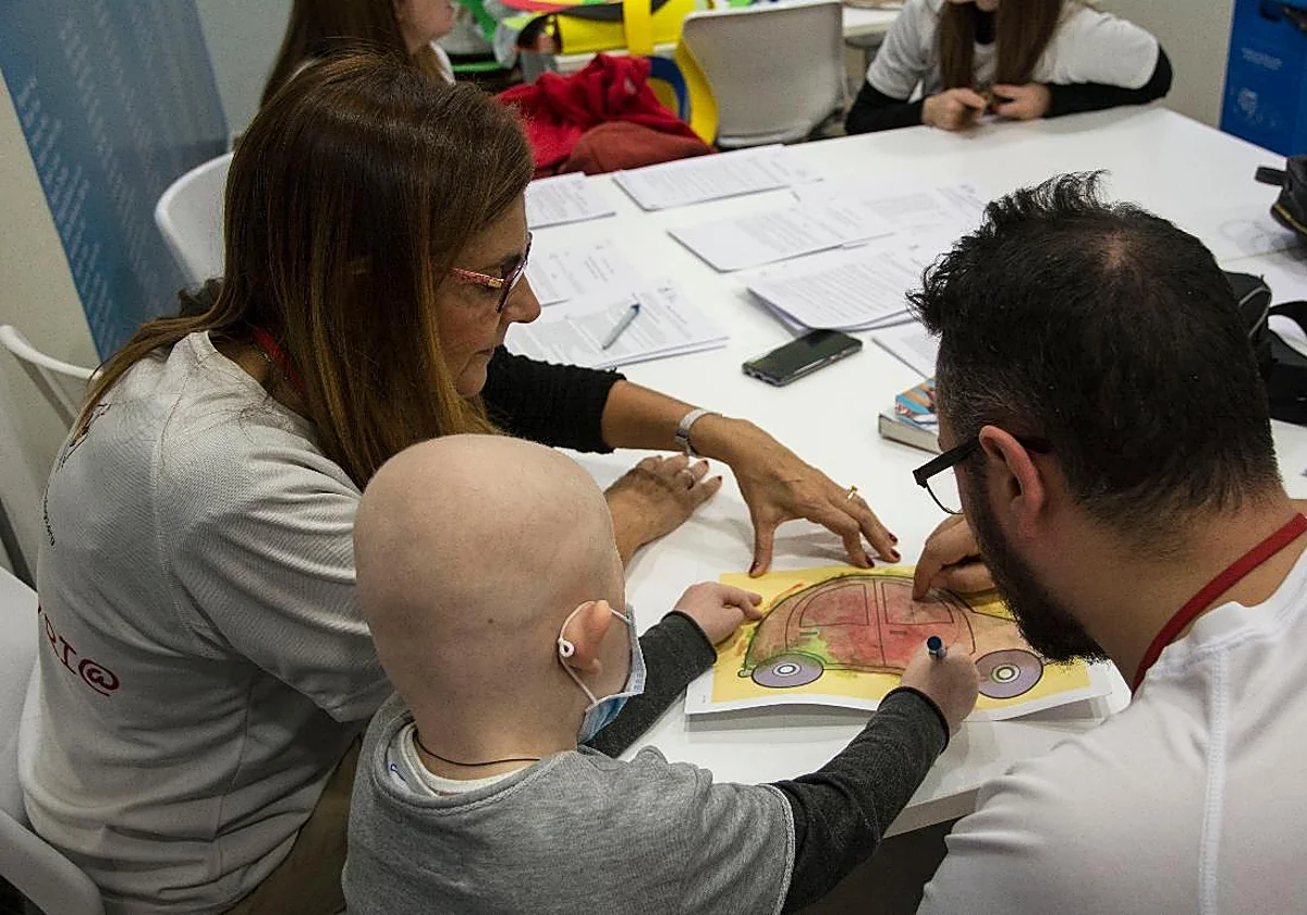 La alianza del tejido asociativo y Fundación 'la Caixa' ayudará a 15.000 personas en la provincia este año