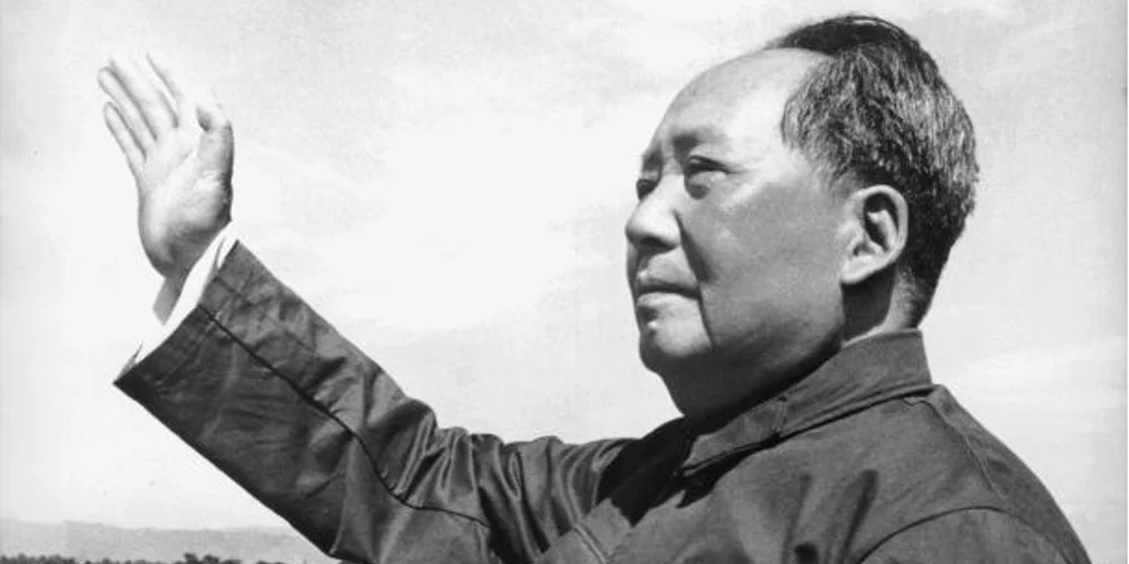 'El paraguas de Simon Leys', de Pierre Boncenne: aquella izquierda loca por Mao
