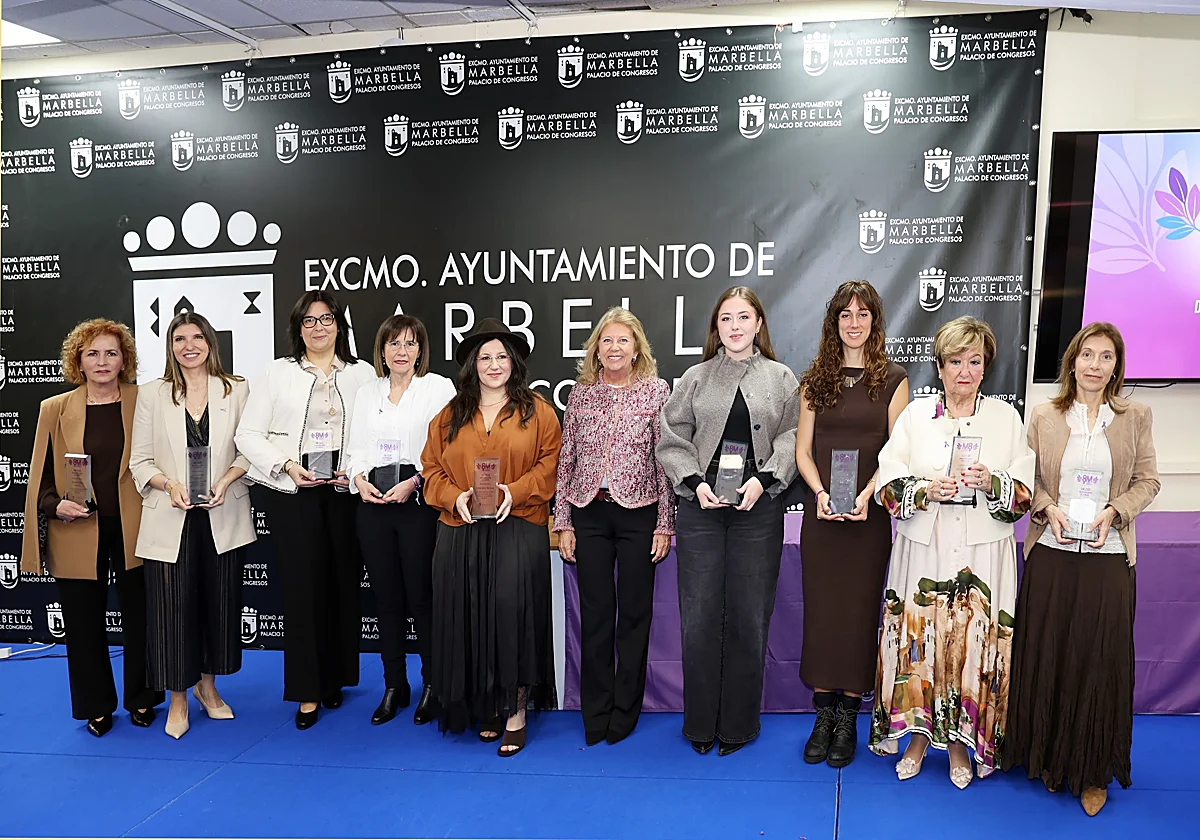 El Ayuntamiento rinde homenaje a nueve mujeres que «hacen de Marbella una ciudad mejor»
