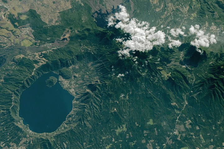 Lake Coatepeque