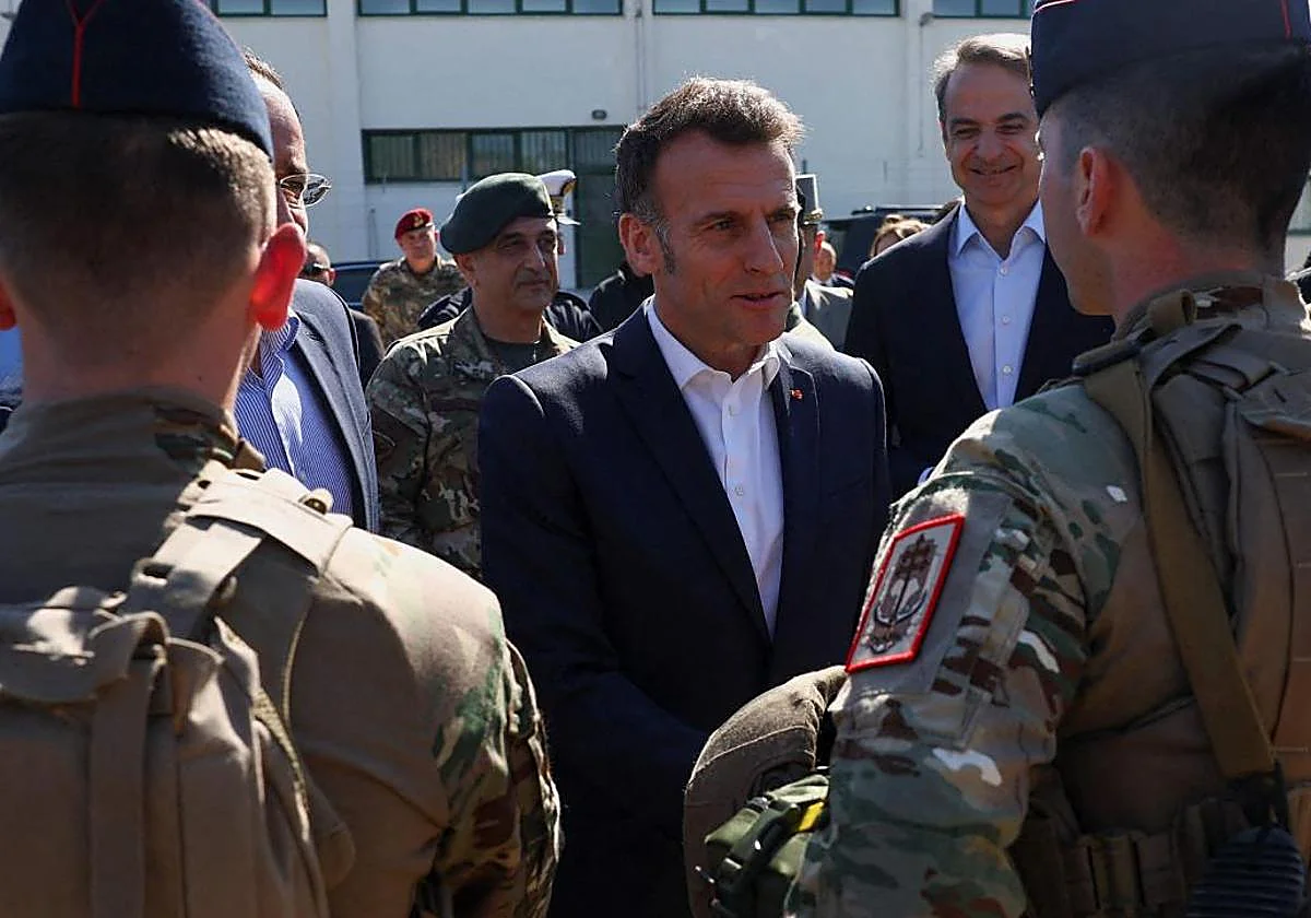 Macron anuncia una misión «defensiva» para reabrir el estrecho de Ormuz
