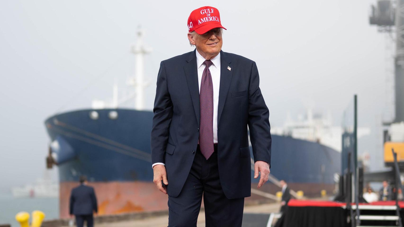 Trump afirma que la guerra con Irán "está prácticamente terminada" y que tiene a un sustituto de Jamenei "en mente"