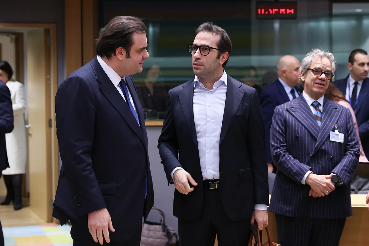 Grecia se hace con la presidencia del Eurogrupo una década después del último rescate