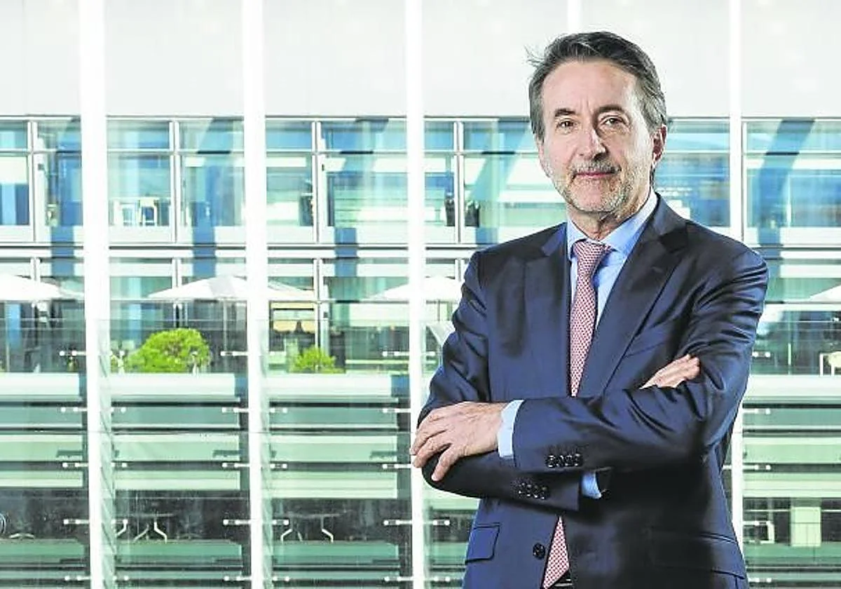 Repsol prevé invertir hasta 10.000 millones hasta 2028 y repartirá 3.600 millones en dividendo