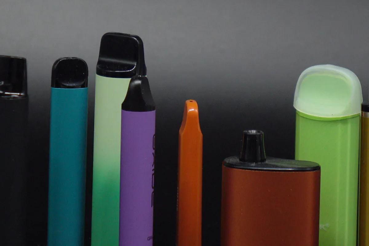 Por qué los 'vapers' son también un problema medioambiental