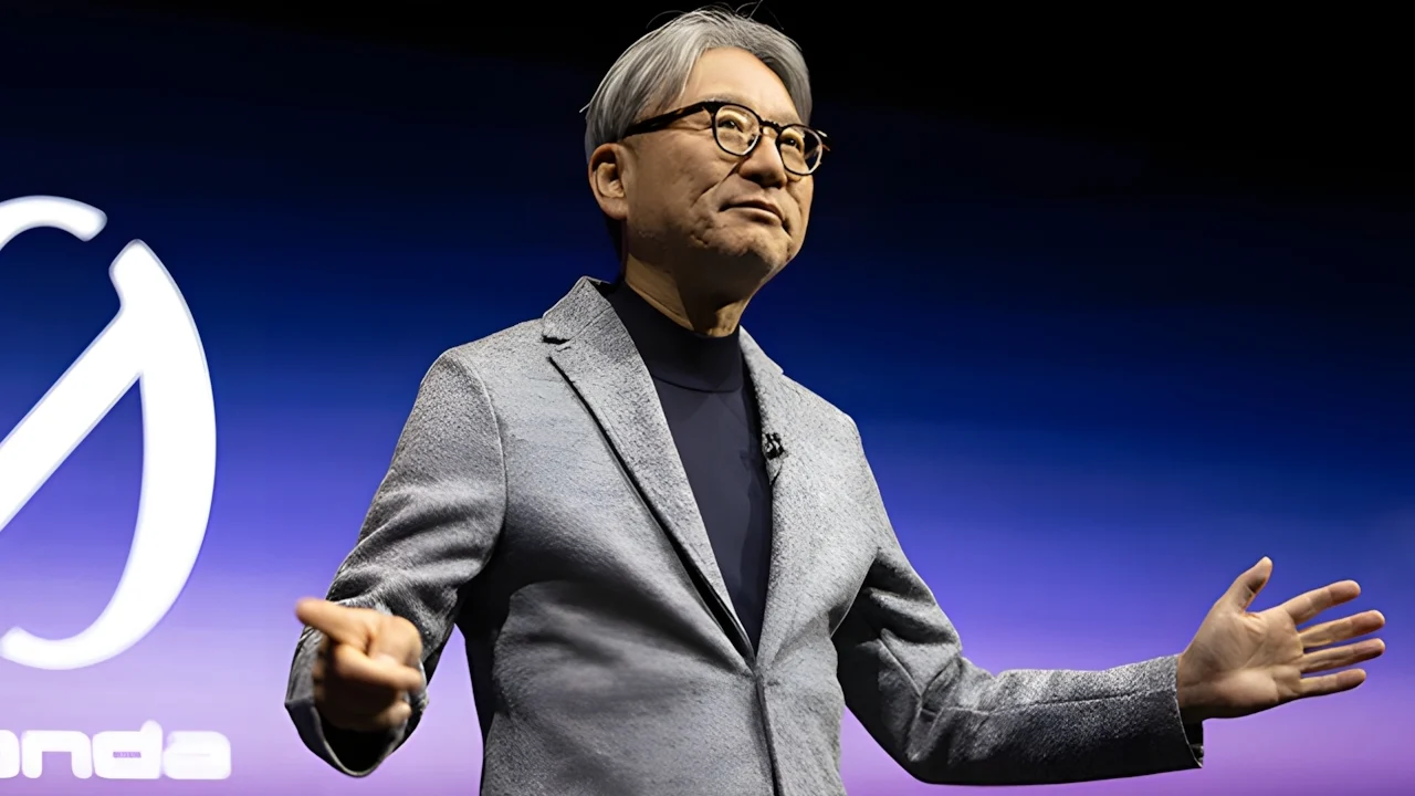 El jefe supremo de Honda media entre Aston Martin y HRC, se aproximan cambios organizativos en el proyecto de F1