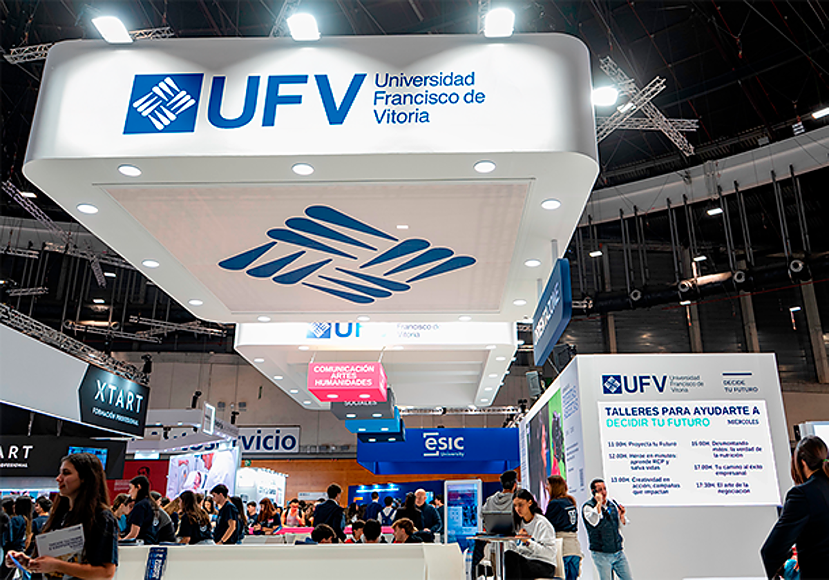 La UFV participa en AULA 2026 con un stand interactivo para orientar a futuros universitarios