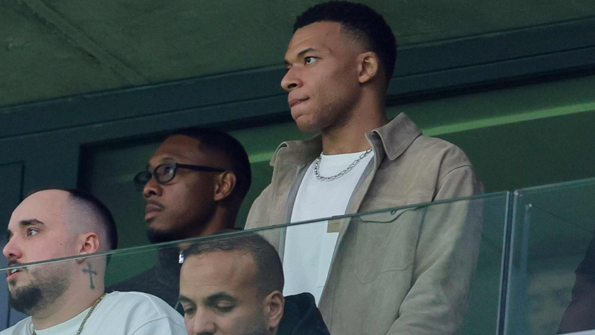 No habías visto nunca así a Mbappé en la grada<br>