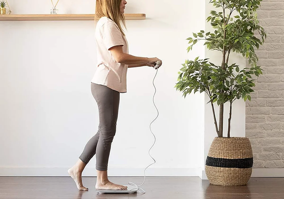 Las mejores básculas de bioimpedancia segmentada para medir músculo por los brazo