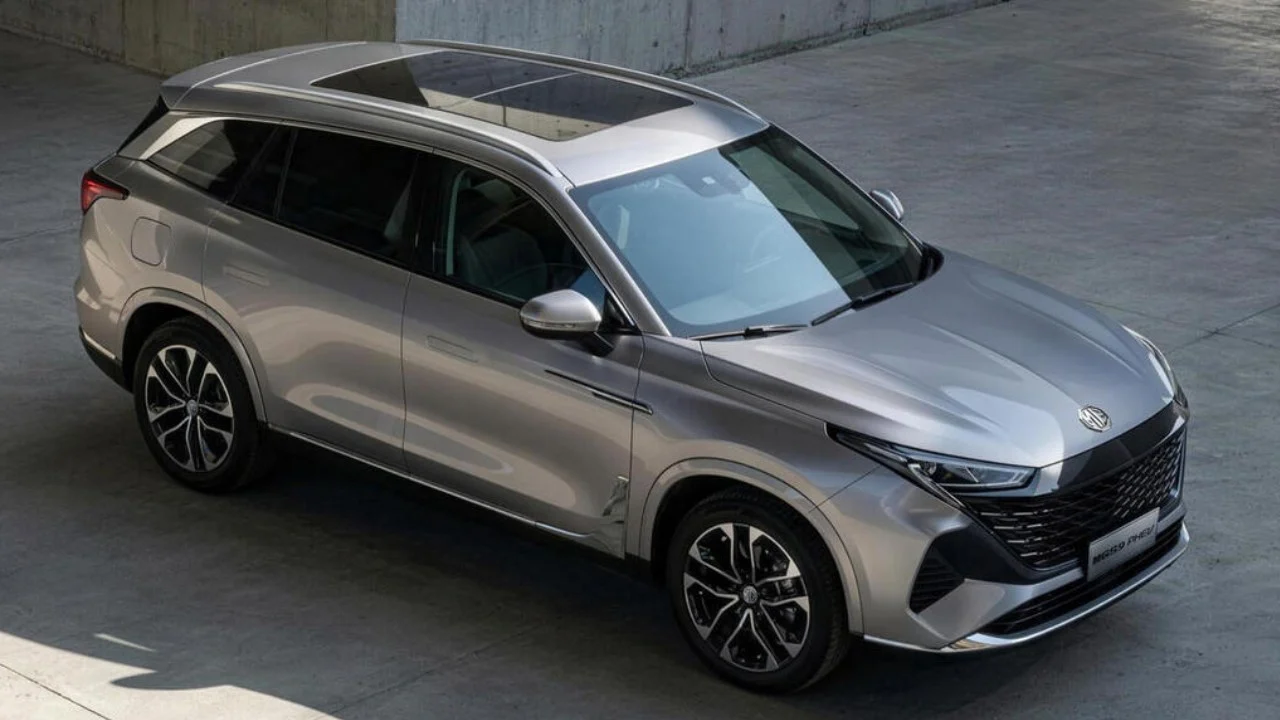 MG lanza el S9 híbrido enchufable y lo clava en el bolsillo: precio de derribo para España