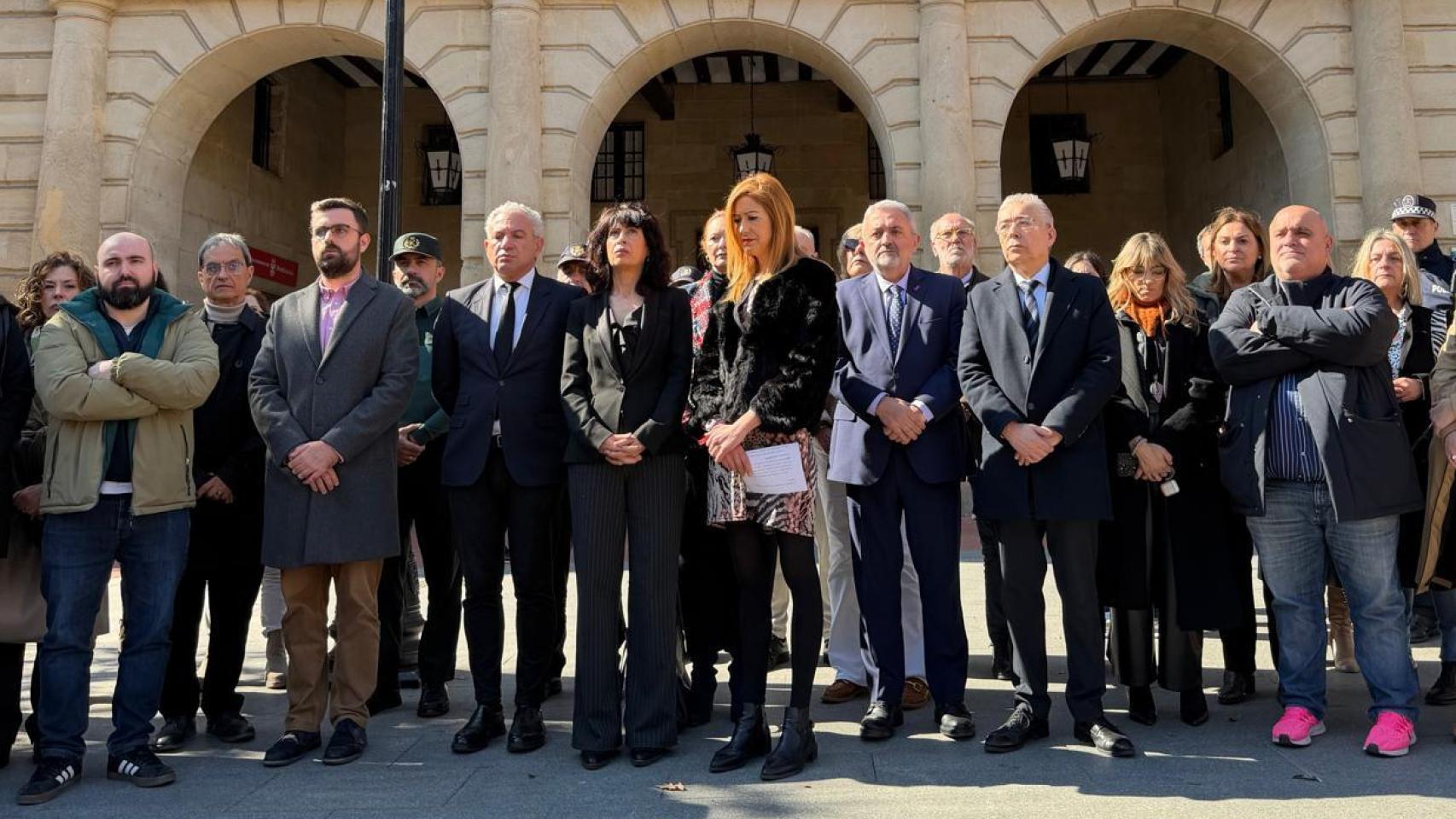Ana Redondo califica la tragedia de Miranda de "salto cualitativo en el terrorismo machista" y alerta del "negacionismo de Vox"
