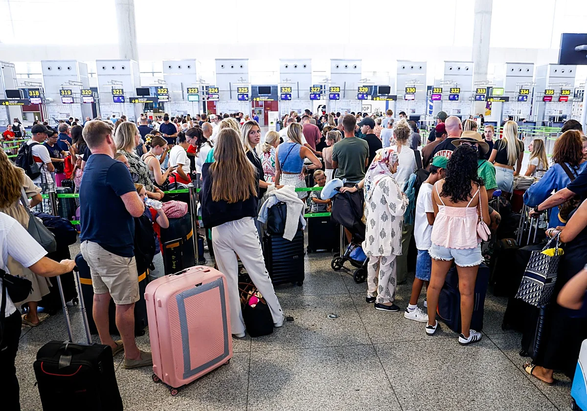 El corte de la alta velocidad lleva a un nuevo récord al aeropuerto de Málaga