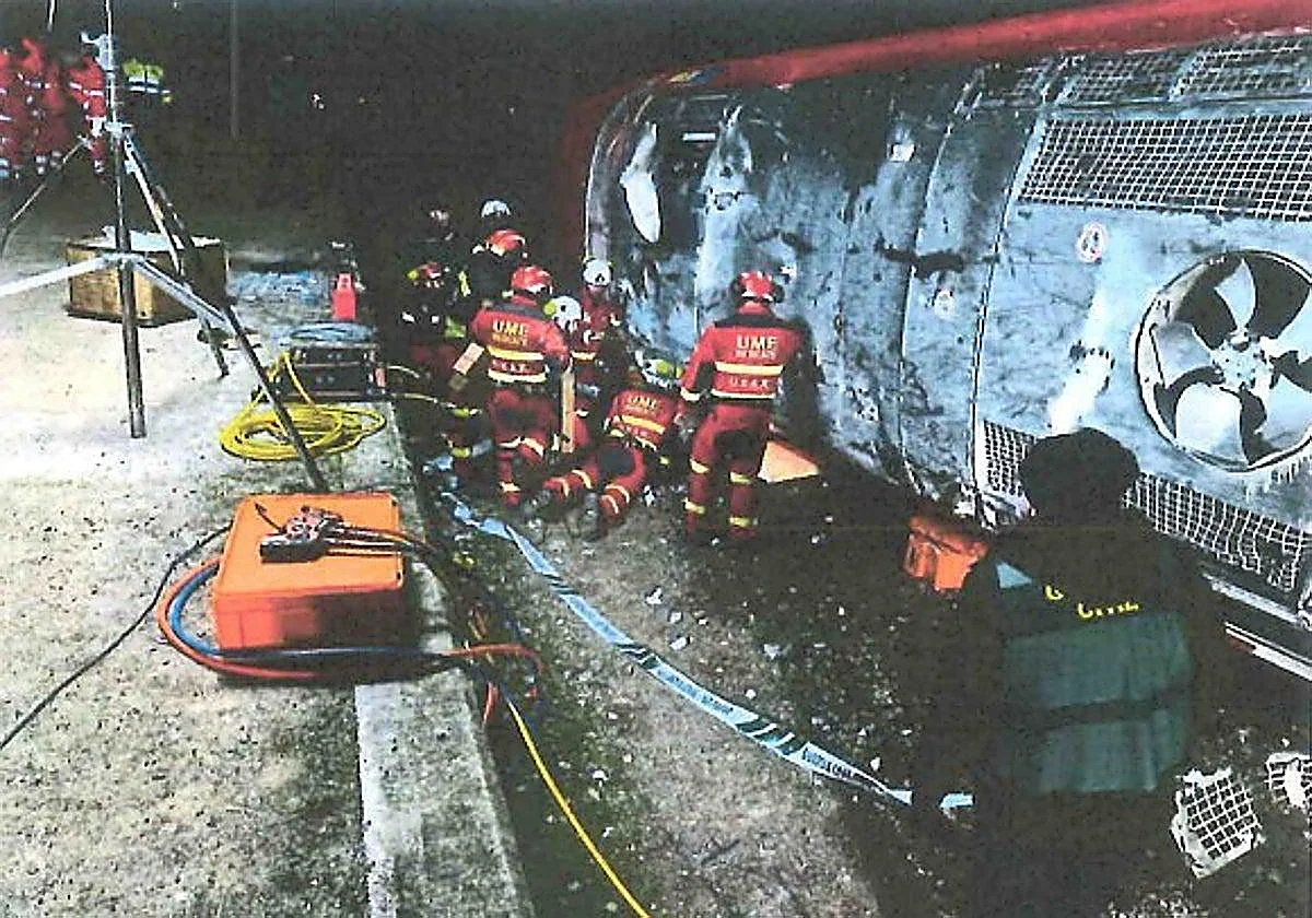 Adamuz train crash: first court summary reveals emergency units' titanic efforts in metal hell