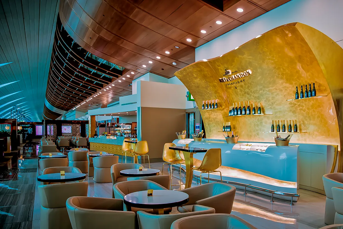 Los préstamos sénior, como las salas VIP de los aeropuertos, están perdiendo su estatus elitista