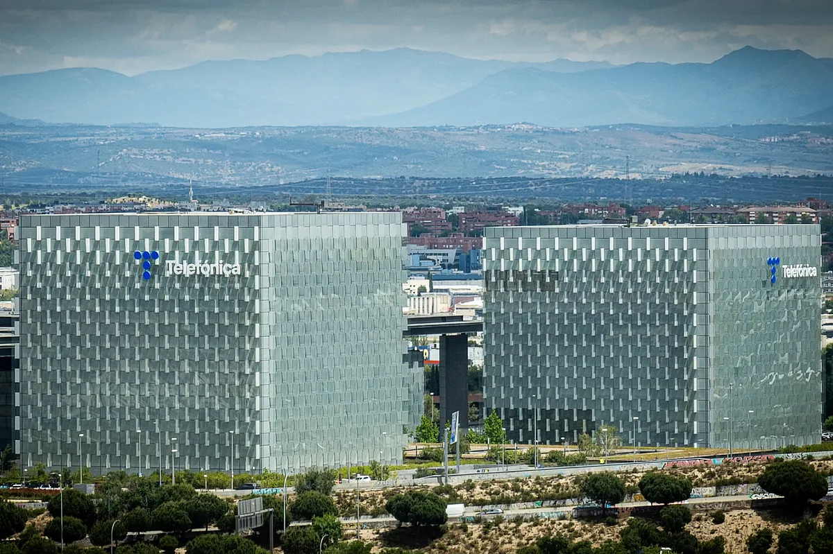 Telefónica negocia la recompra de Lineox a Asterion Industrial