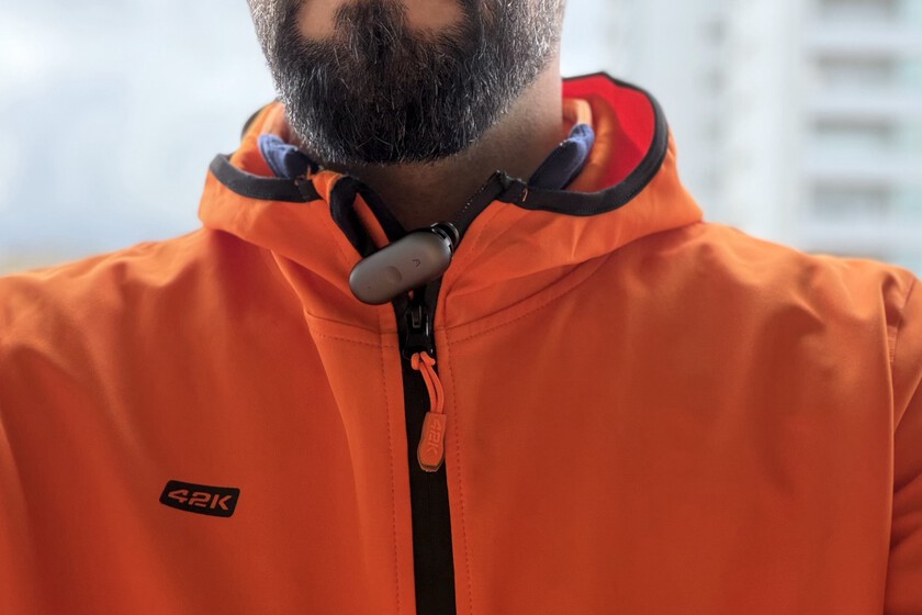 He probado el Plaud NotePin S: la grabadora de IA que se lleva puesta y que no es para todo el mundo, pero es perfecta para algunos