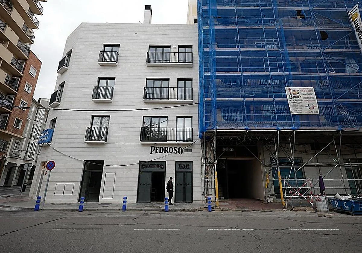 Traditional Malaga city bar reopens in new premises on the same site