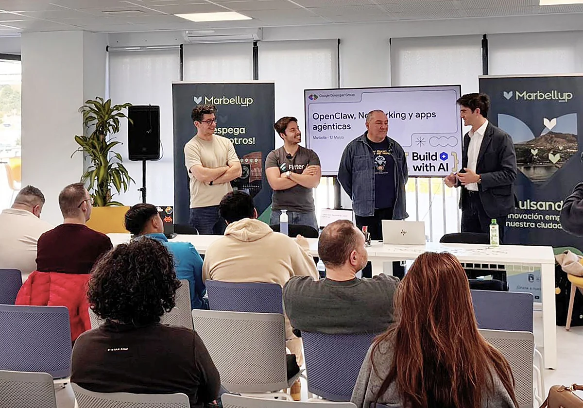 Marbella reúne a desarrolladores y expertos tecnológicos en un taller sobre IA y programación impulsado por Google Developer Group