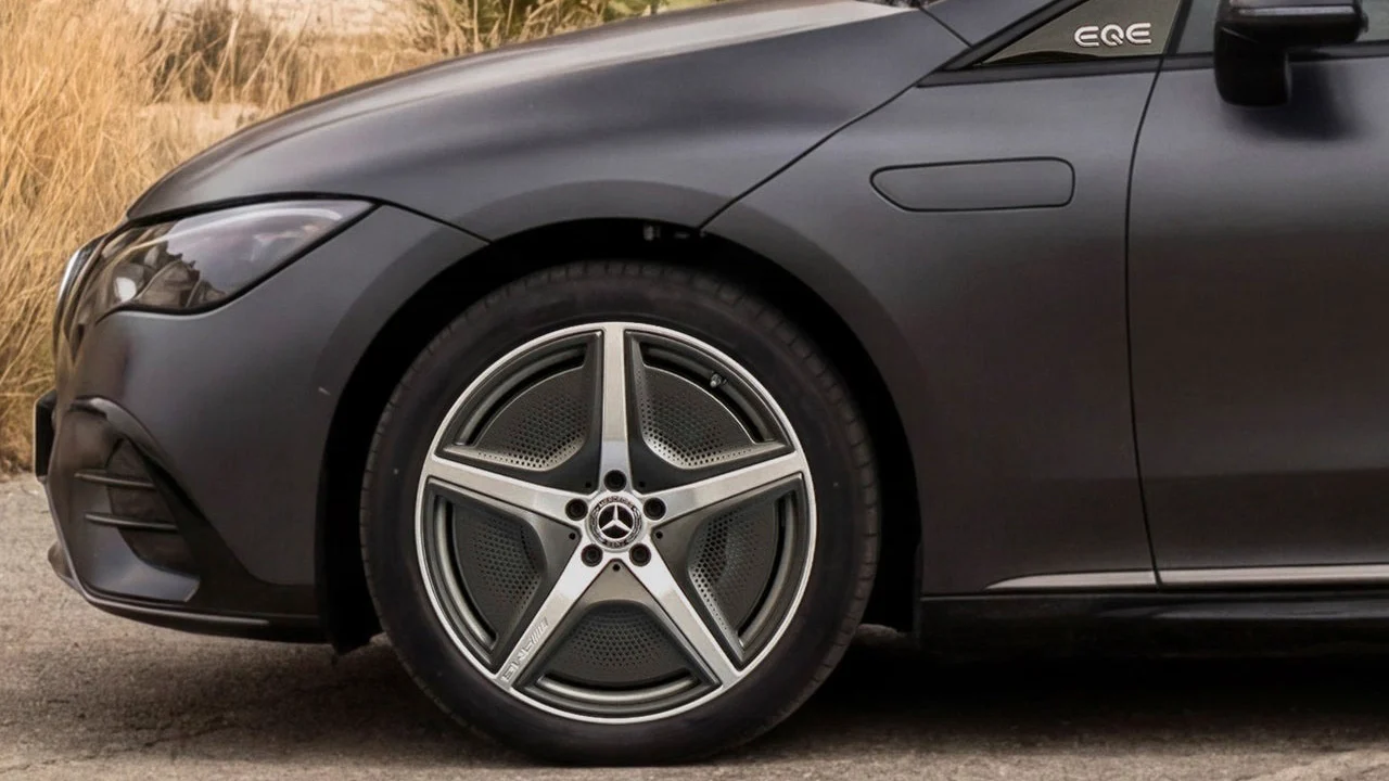 Corea del Sur multa a Mercedes con 6,5 millones por ocultar información sobre las baterías de sus eléctricos