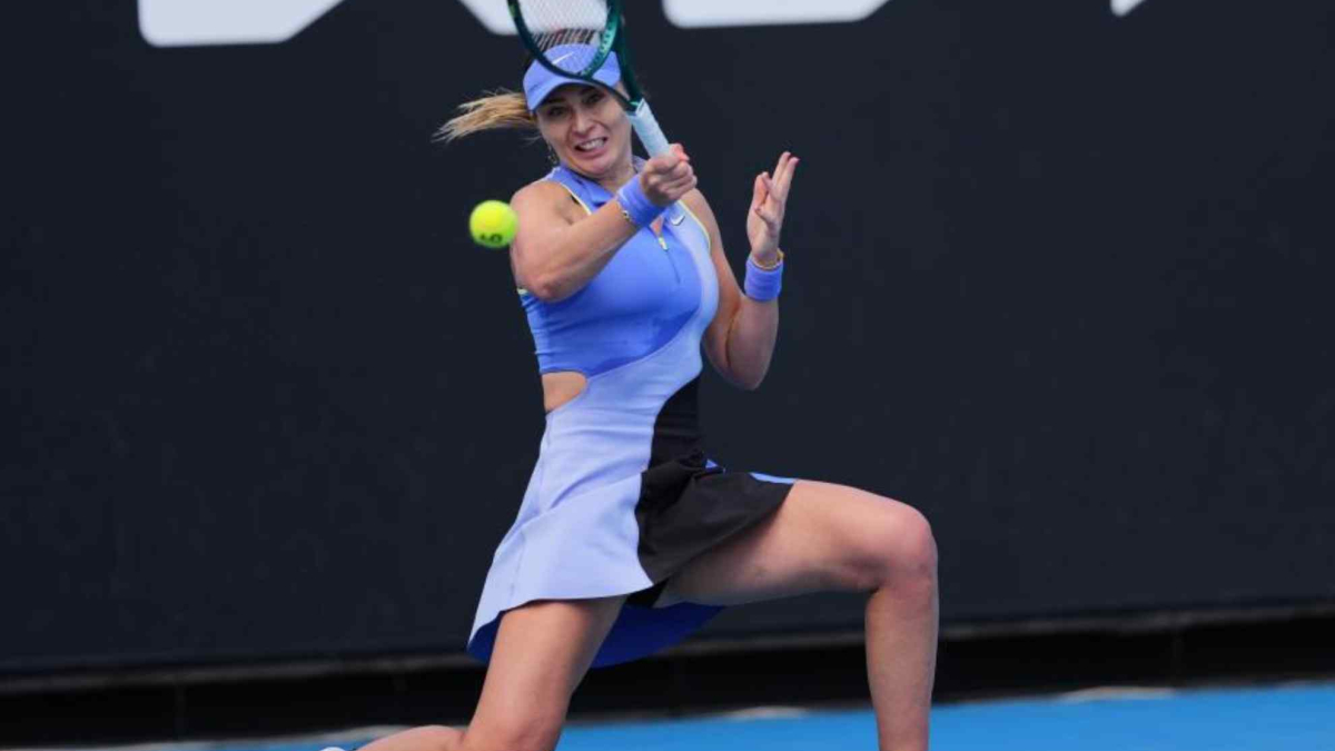 Badosa, que vuelve al top100, se queda sin final en Austin