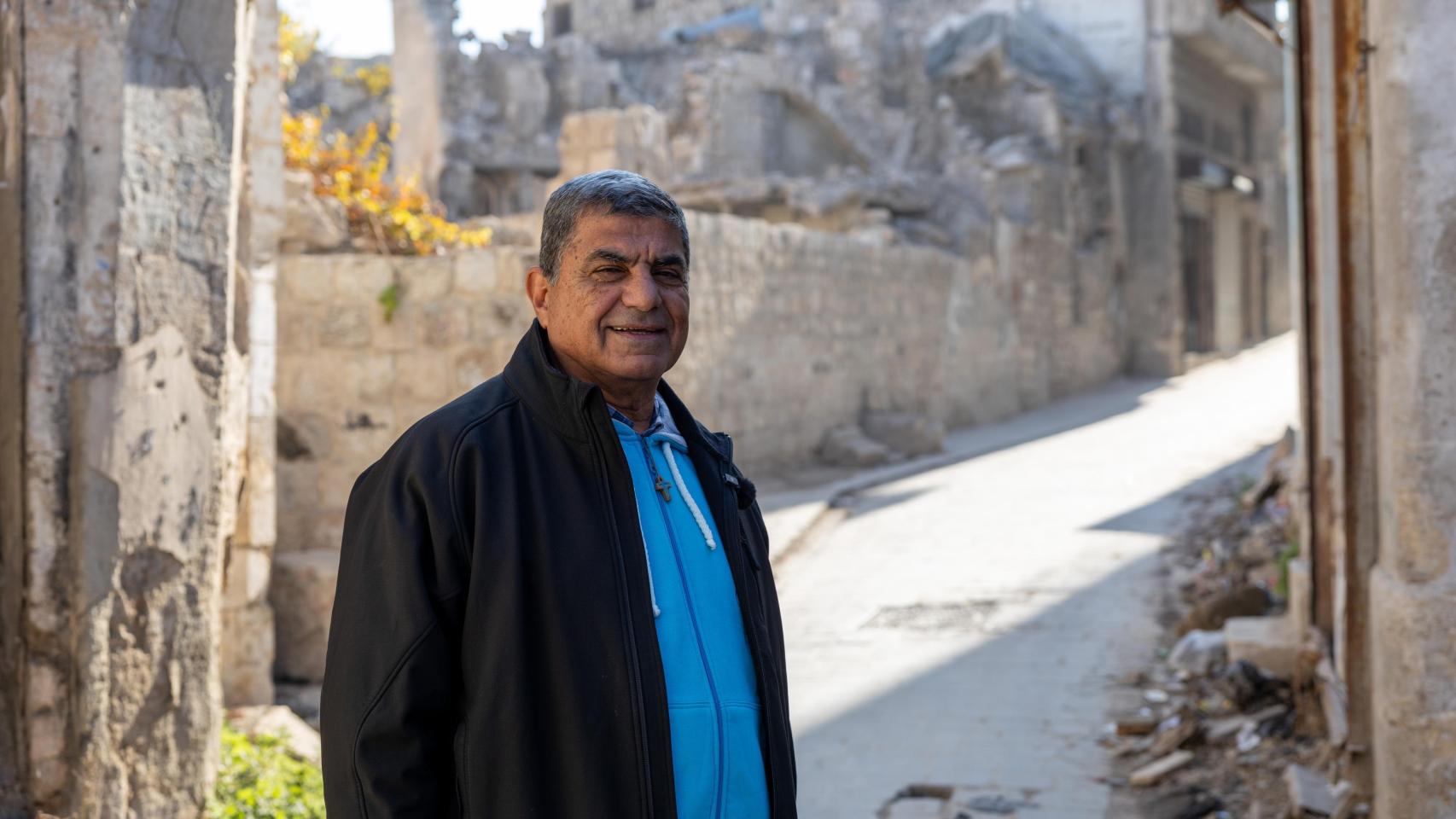 El activista George Sabe sobre la posible reconstrucción de Siria: "Somos peones de ajedrez en manos de las grandes potencias"