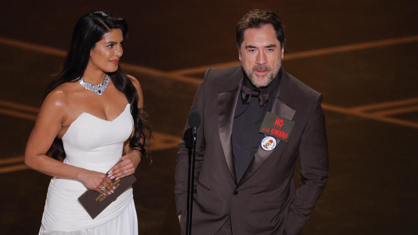 Javier Bardem lanza el mensaje más político de los Oscar: "¡No a la guerra y Palestina libre!"