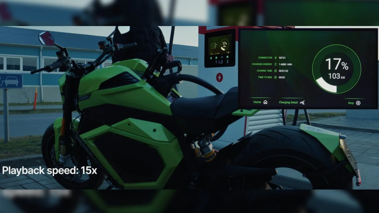 Lo de Donut Lab no era una mentira: primera prueba real de su batería de estado sólido en una moto eléctrica, en vídeo