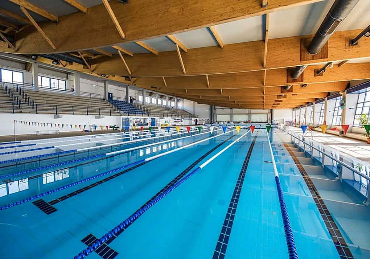 Muere un hombre de 73 años en la piscina municipal de Torremolinos