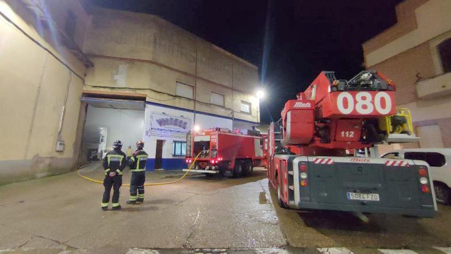 Fallece un hombre de 76 años tras un incendio en una casa de Valencia de Don Juan