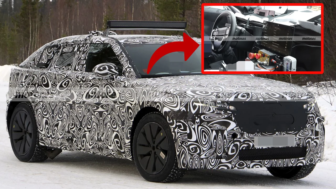 El nuevo Range Rover Velar eléctrico se deja ver por dentro… y cambia más de lo esperado