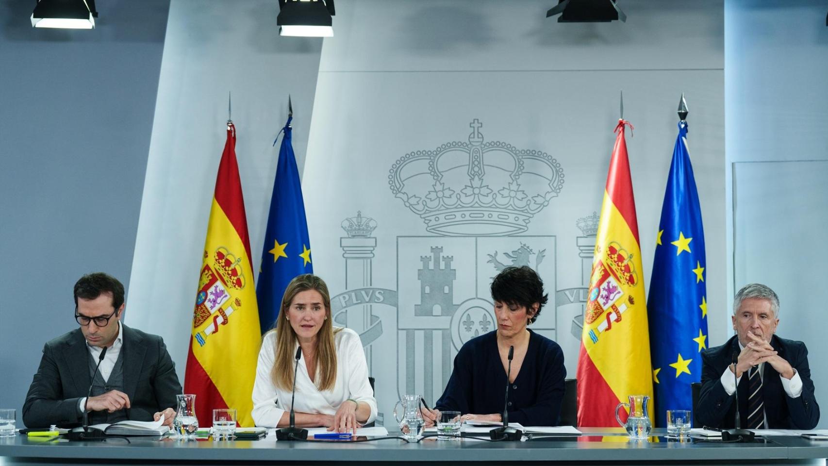 Última hora política, en directo | El Gobierno suscribe "al 100%" las palabras del Rey sobre los "abusos" en la conquista de América: "Fuimos informados"