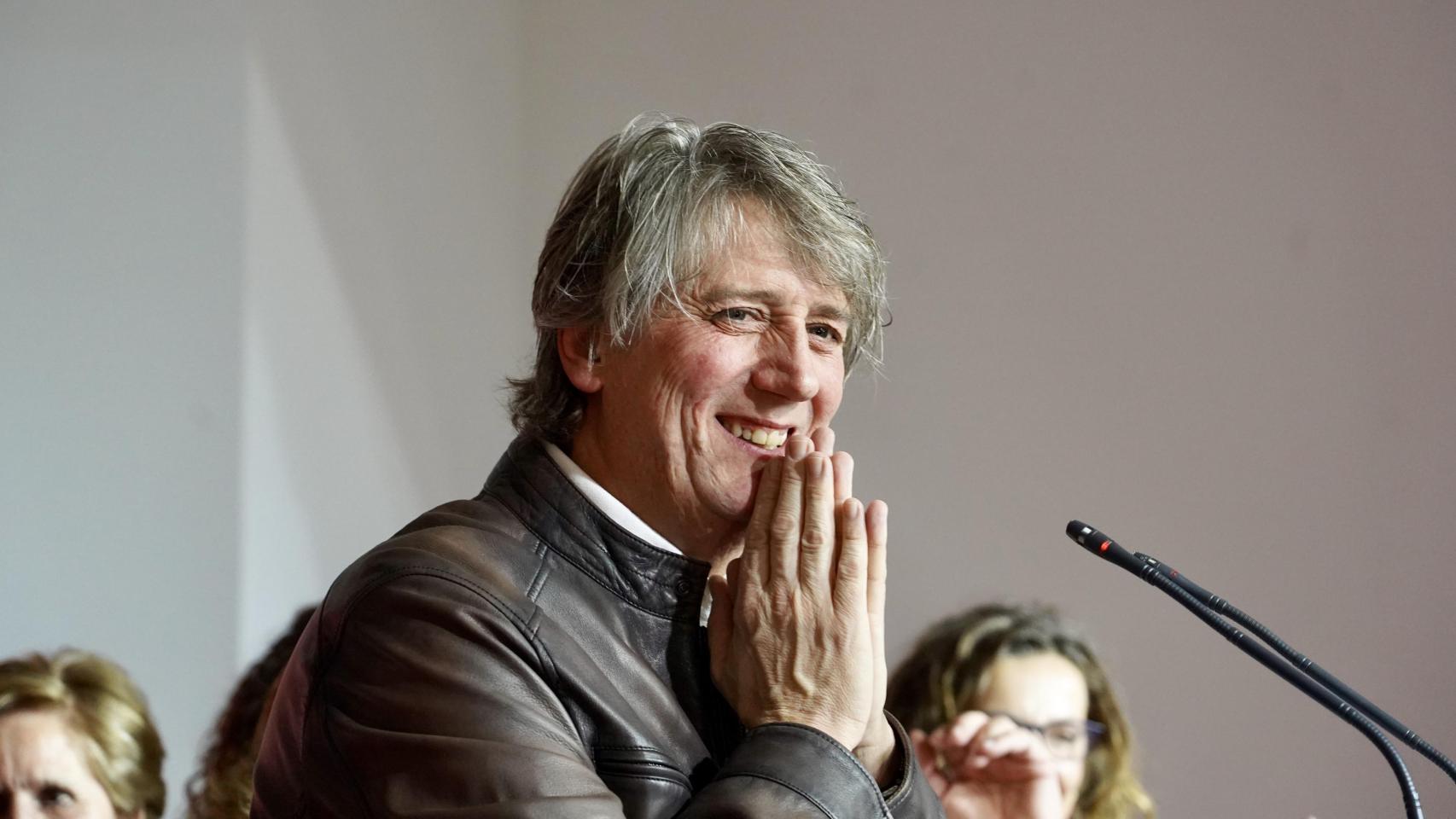 "Solo me gusta mentir si es necesario": la polémica confesión viral de Carlos Martínez tras las elecciones