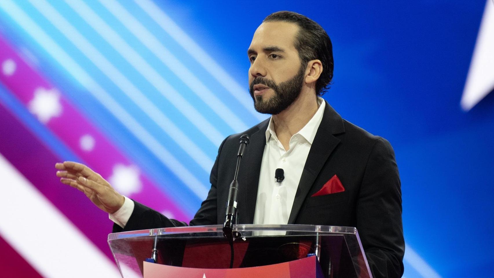 Bukele cambia la Constitución para instaurar la cadena perpetua en El Salvador en su guerra contra las pandillas