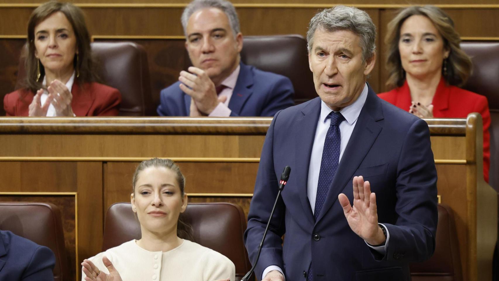 Feijóo acusa a Sánchez de "aprovechar" la guerra de Irán para recaudar más: "Deje de exprimir a los españoles"