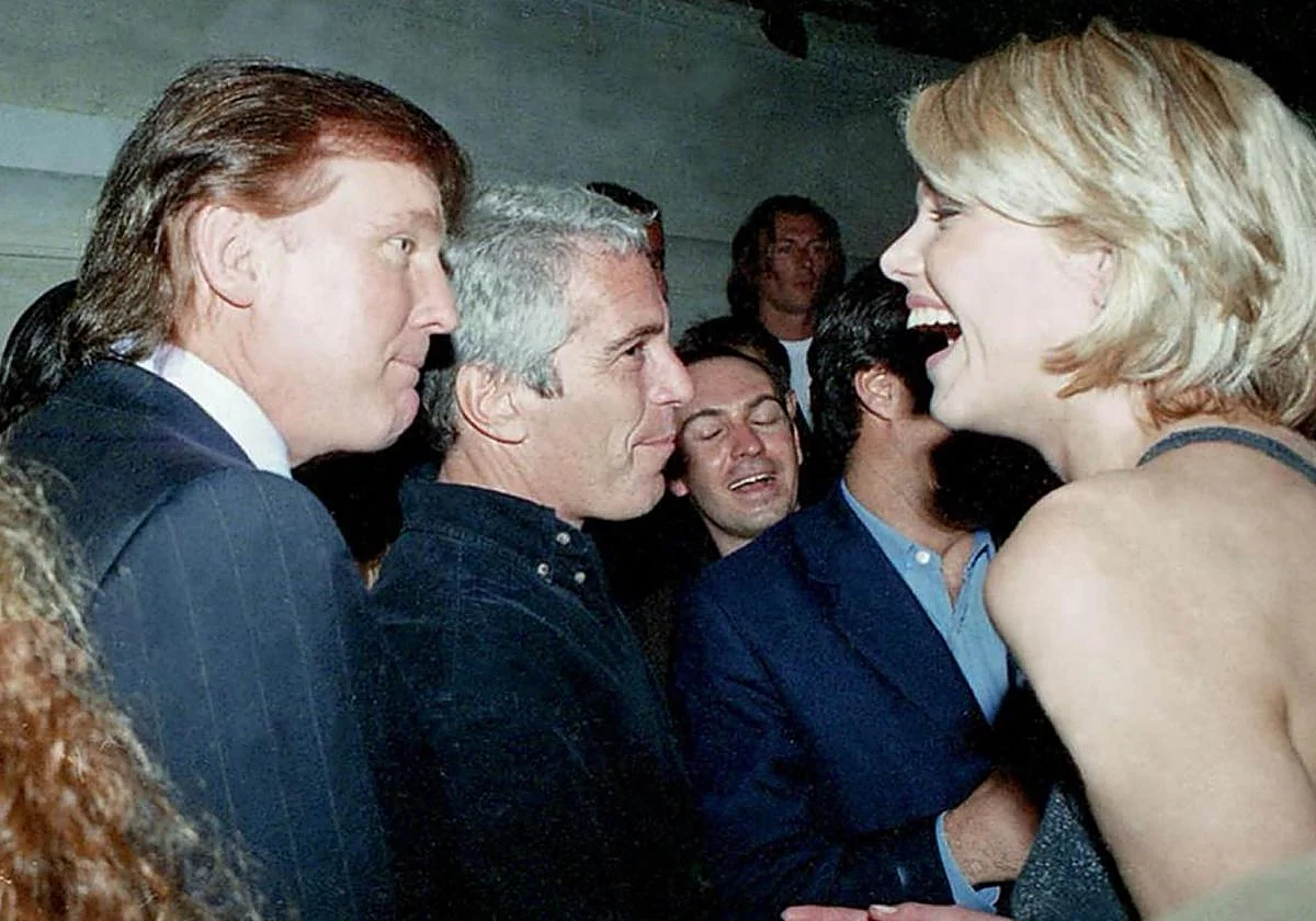 Los demócratas agitan el 'caso Epstein' y publican nuevas fotos de sus fiestas con Trump