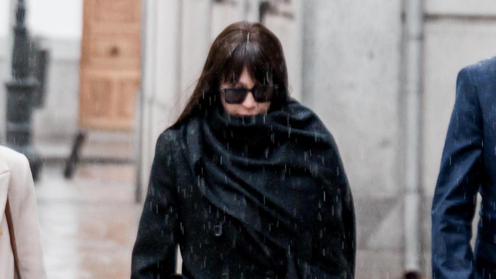 La investigación interna de Tragsa atribuye a "la presión ejercida por Adif" la falta de control a la pareja de Ábalos