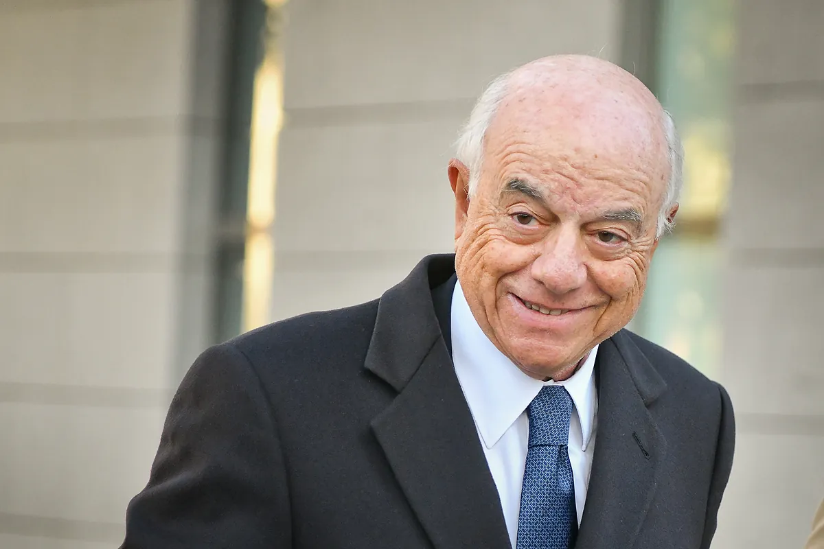 La Fiscalía pide 9 años de prisión para Francisco González, expresidente de BBVA, por el 'Caso Cenyt'