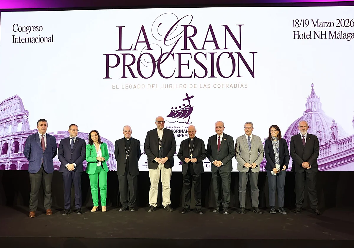 Fisichella: «La Gran Procesión de Roma fue histórica en un escenario único»