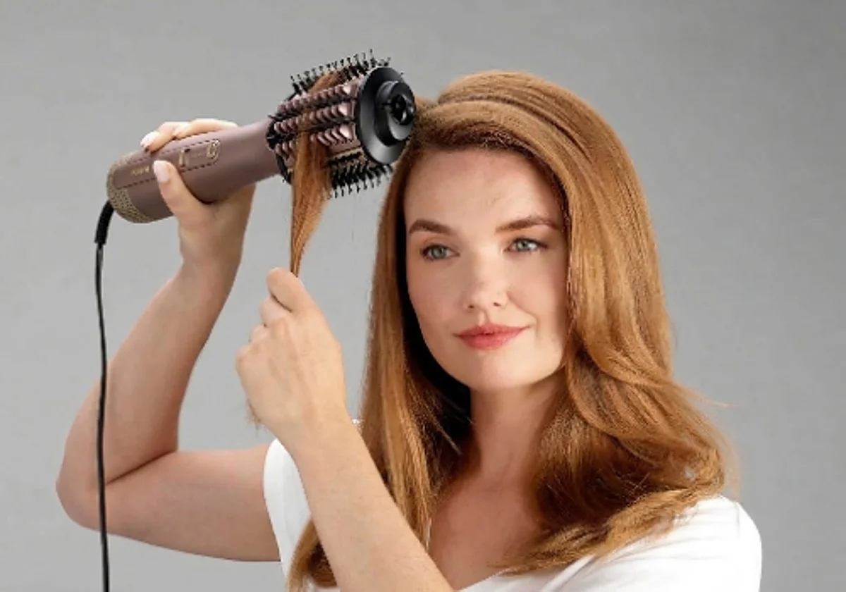 Consigue volumen y suavidad de peluquería en casa con el cepillo de aire Air Power Volume BaByliss