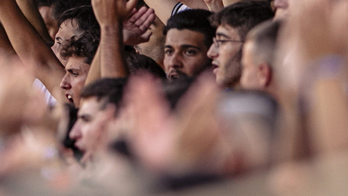 Dos fans de Madrid y Valencia se exponen a 5.000 euros de multa y un año sin entrar a estadios por realizar saludos nazis